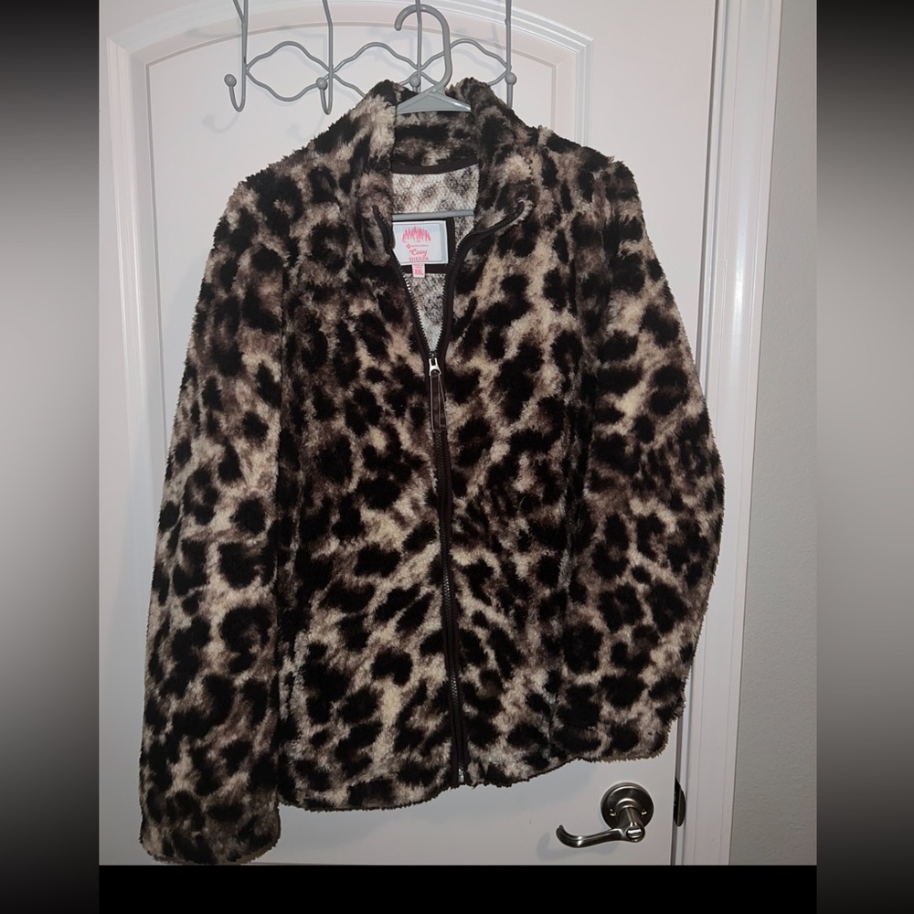 Women's leopard printed zip-up faux fur Sherpa teddy jacket